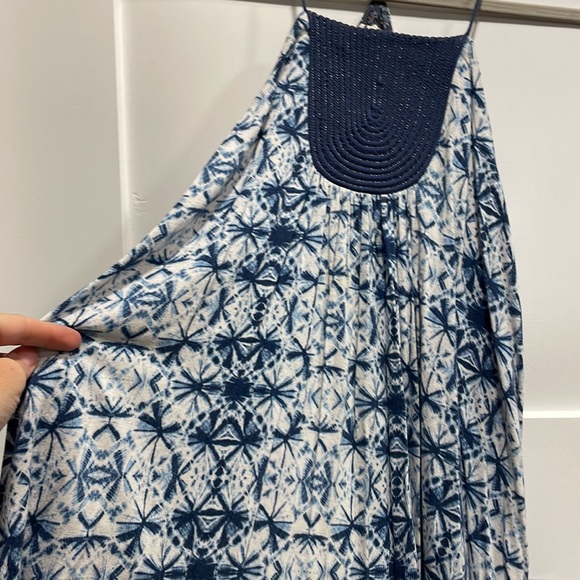 One September flowy top - Picture 2 of 5